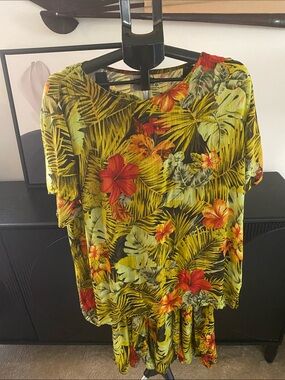 Her Style 2 Piece Tropical Skirt Set